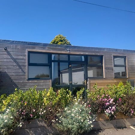 1-Bedroom Chalet With Parking On Site ルー エクステリア 写真